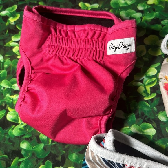 Joy Daog Female Dog Diapers for Small Dogs,3 Pack Reusable Washable Premium - Picture 10 of 16